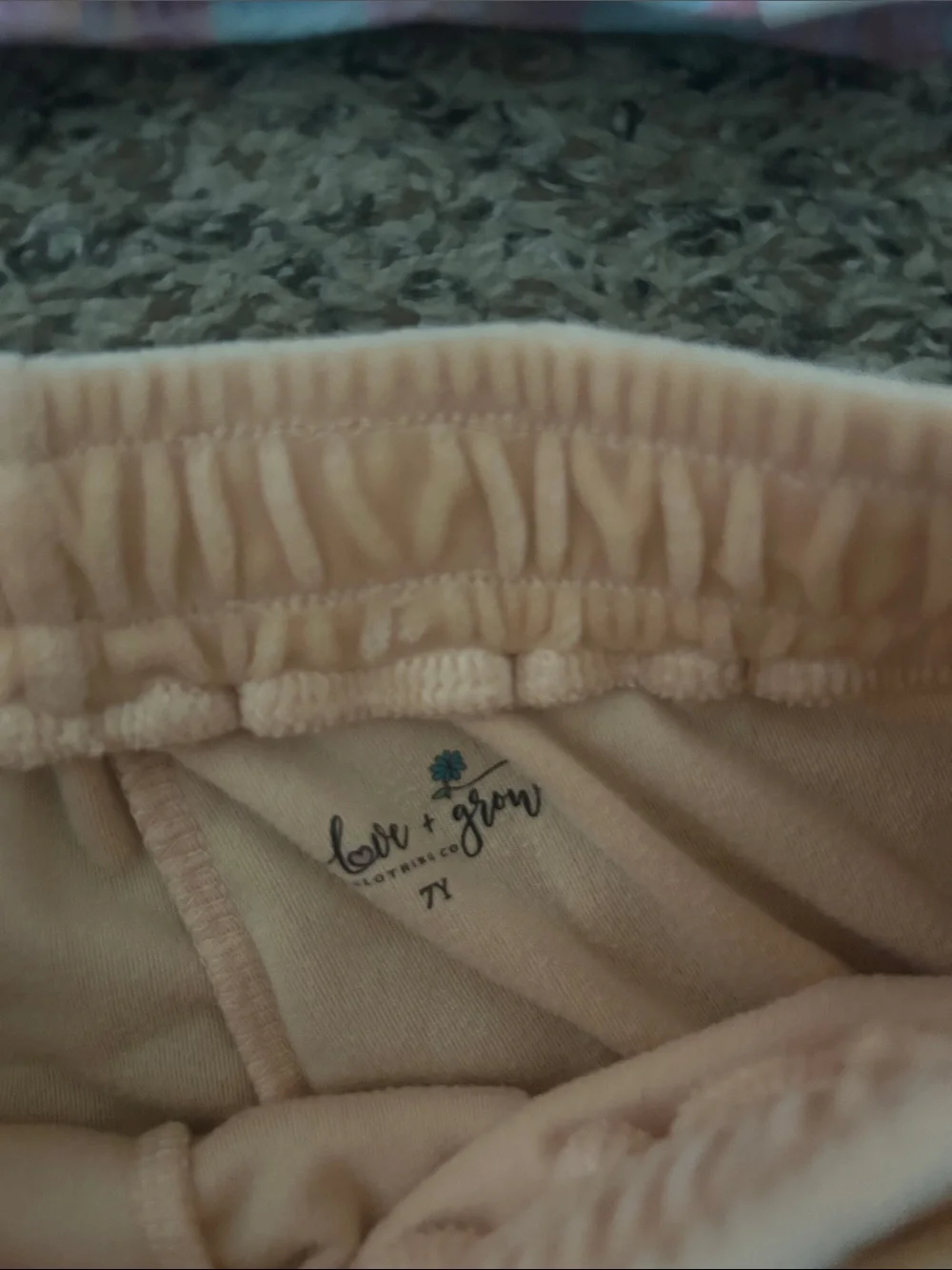 Love & Grow girls size 7 cutest softest set ever! Seashells